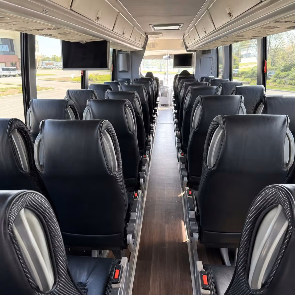 richardson 56 passenger charter bus rental