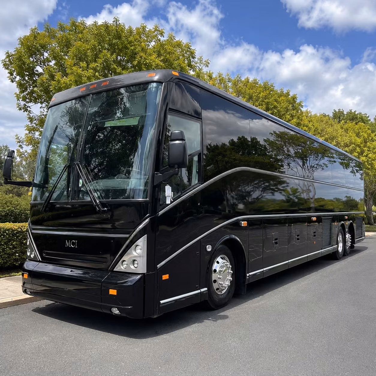 these richardson concert bus options work for groups of every size